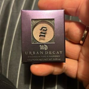 NIB Urban Decay eyeshadow single in Sin